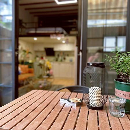 Shanghai Hills & Zinn City Bnb Near Line13 Mid Huaihai Rd & Changle Rd エクステリア 写真